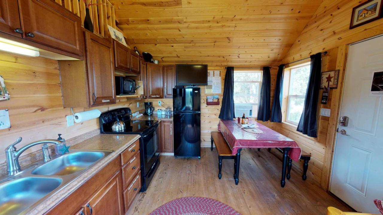 White Pine Cabin By Canyonlands Lodging มอนติเชลโล ภายนอก รูปภาพ