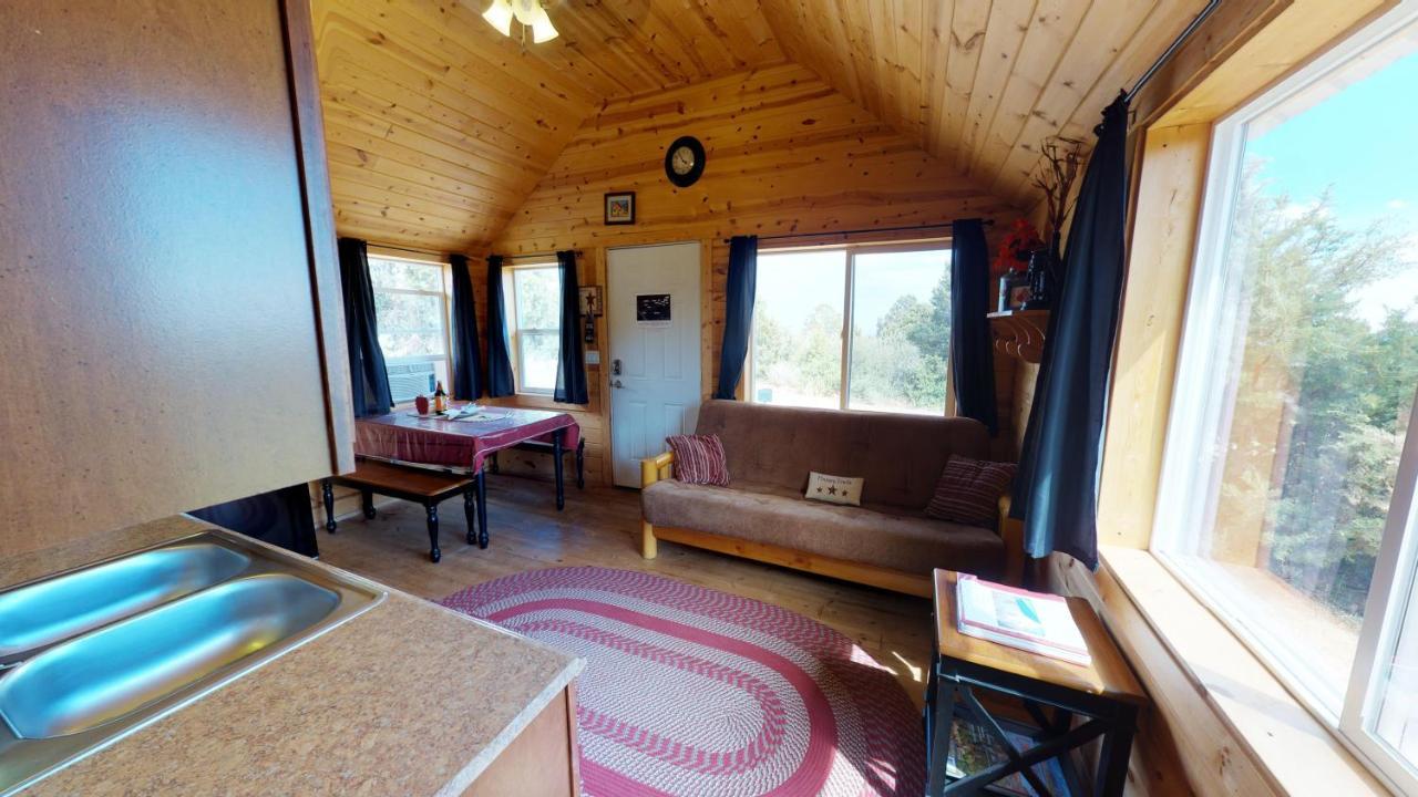 White Pine Cabin By Canyonlands Lodging มอนติเชลโล ภายนอก รูปภาพ